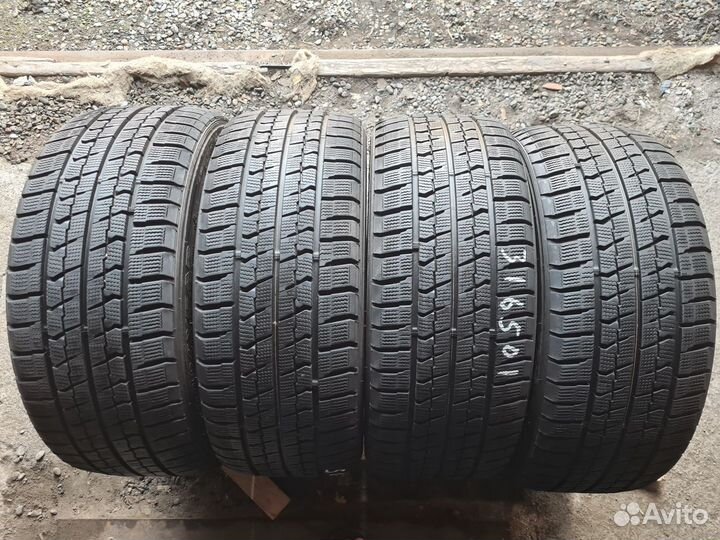 Goodyear Ice Navi Zea II 215/45 R17