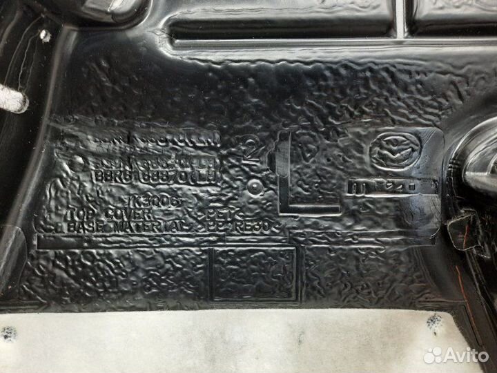 Обшивка багажника левая Mazda Mazda3 BL lfvd 2010