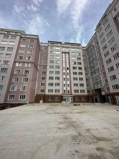 1-к. квартира, 42 м², 7/10 эт.