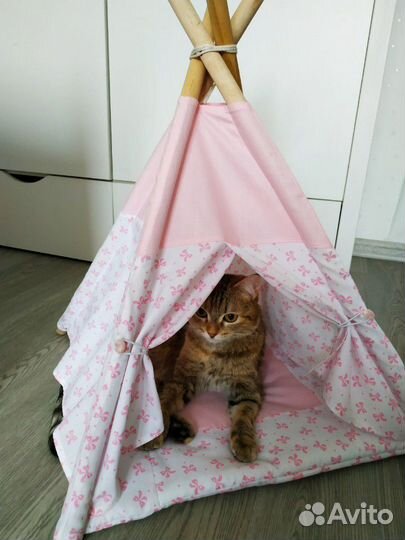 Лежанка для кошки