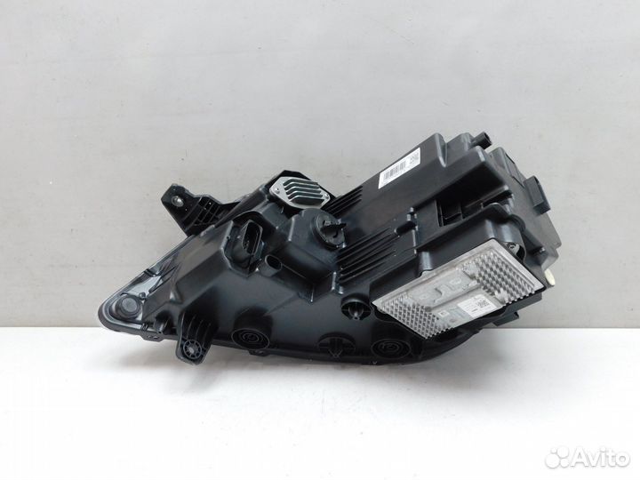 Фара правая Geely Atlas