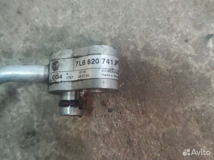 Трубка кондиционера Audi Q7 4L