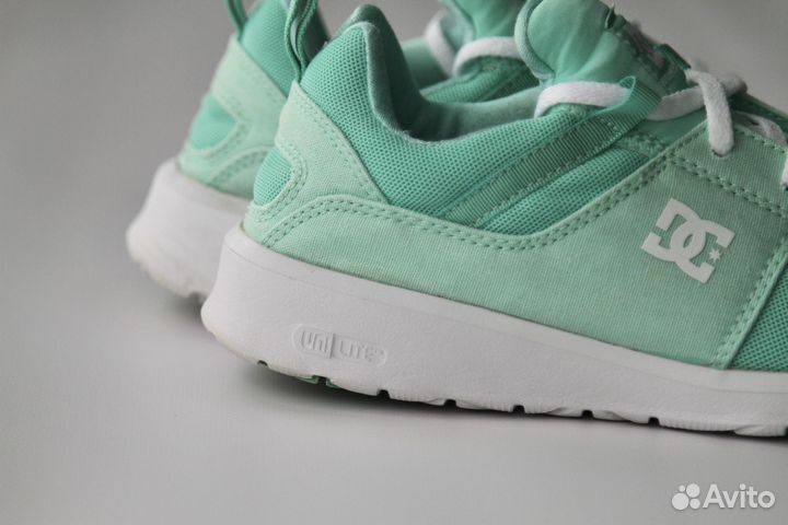 Женские кроссовки DC shoes Heathrow