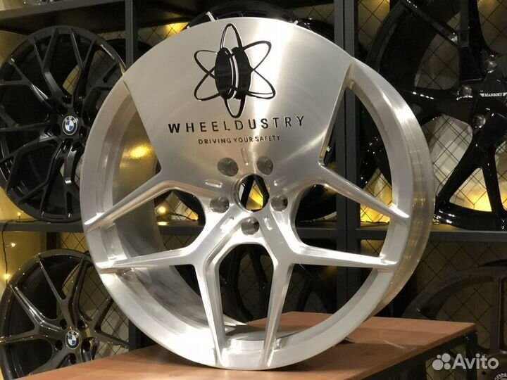 Кованые диски R20 для Porsche Panamera