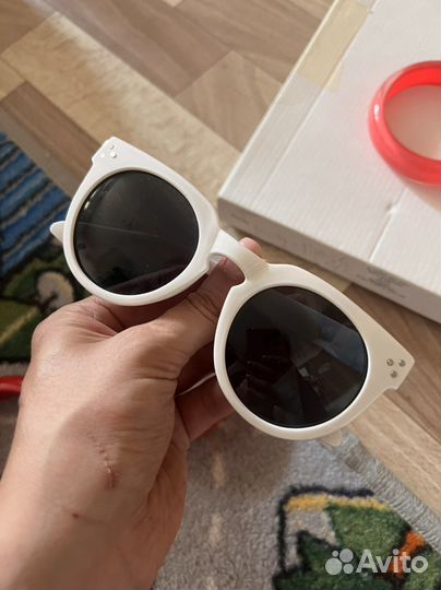 Солнцезащитные очки