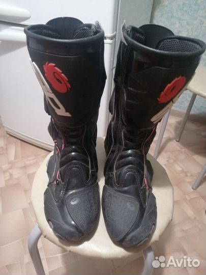 Мотоботы 38р-р