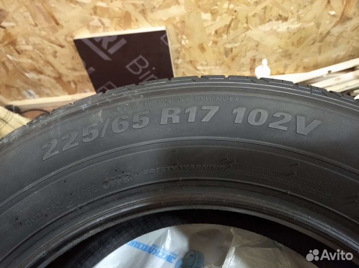 Kumho Crugen HP71 225/65 R17