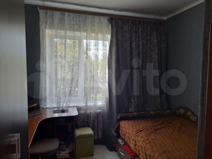 4-к. квартира, 52 м², 2/2 эт.