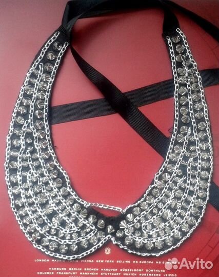 Воротничок в стиле Chanel. Два разных