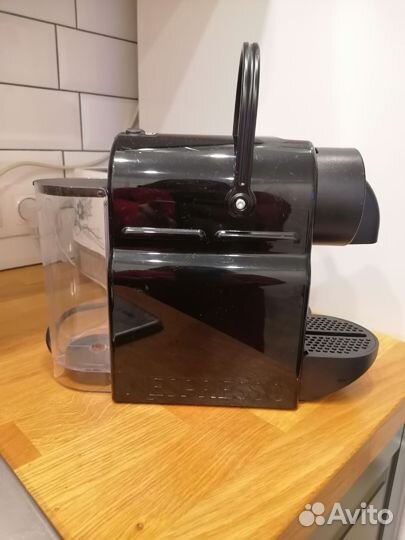 Кофеварка капсульная nespresso delonghi