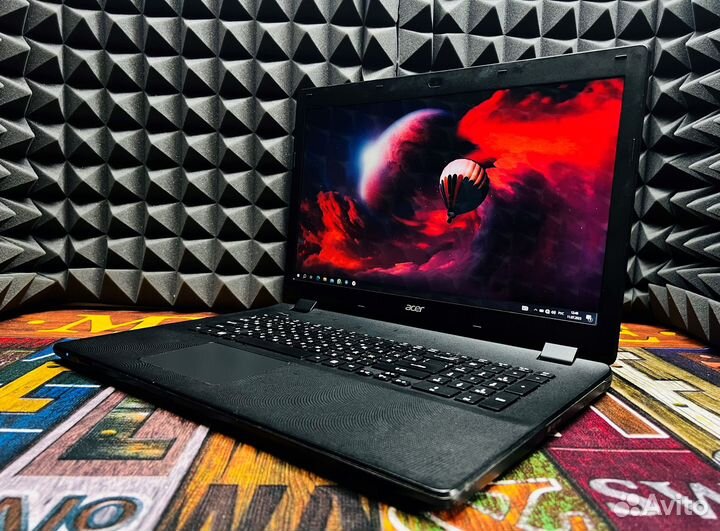 Ноутбук Acer 17 дюймов для работы и дома