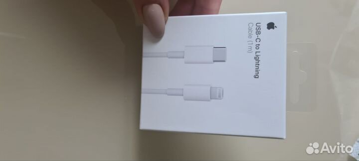 Зарядка на iPhone