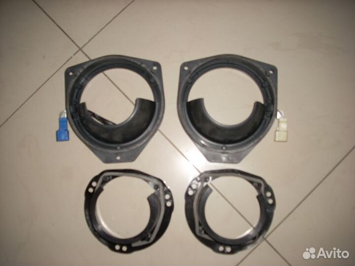 Проставки под динамики Субару