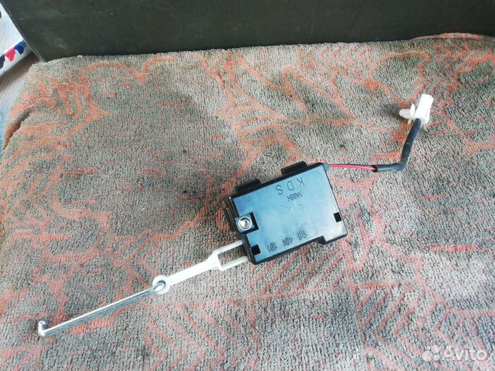 Привод замка багажника Шевроле Авео Т255
