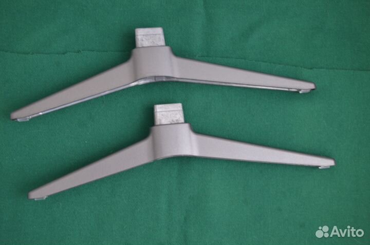 Ножки для телевизора новые пара Грюндик