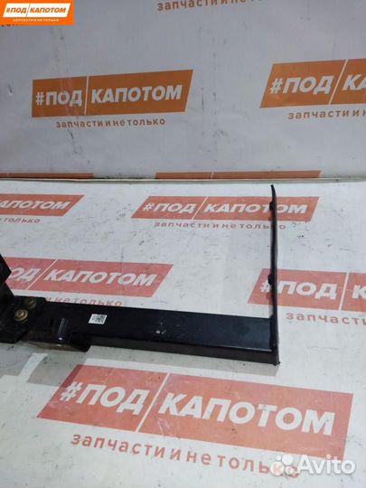 Прицепное устройство (фаркоп) Volkswagen Tiguan