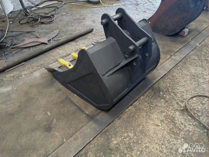 Навестное оборудование / ковш усиленный