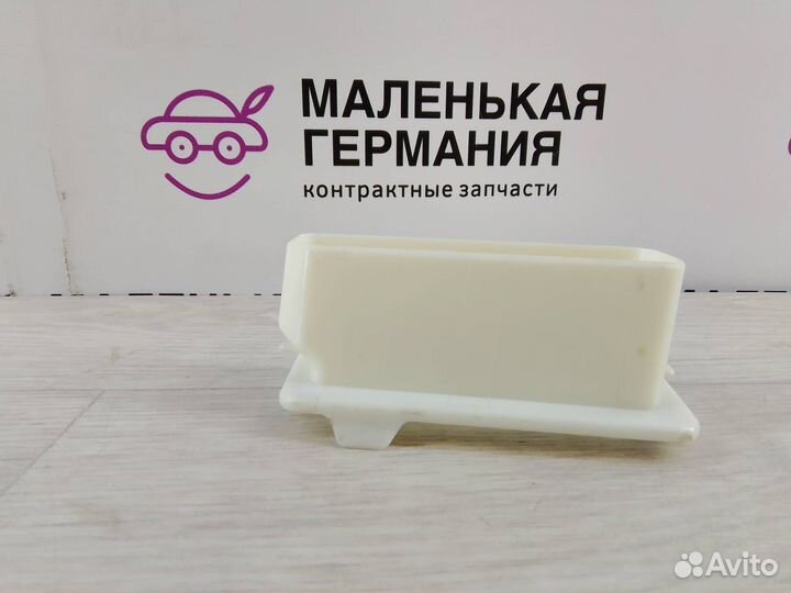 Штуцер воздуховода зад. лев. BMW 7 G11/G12 G30