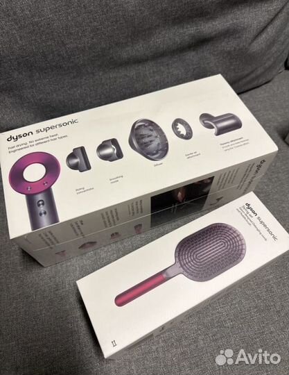 Фен dyson + набор расчесок Dyson