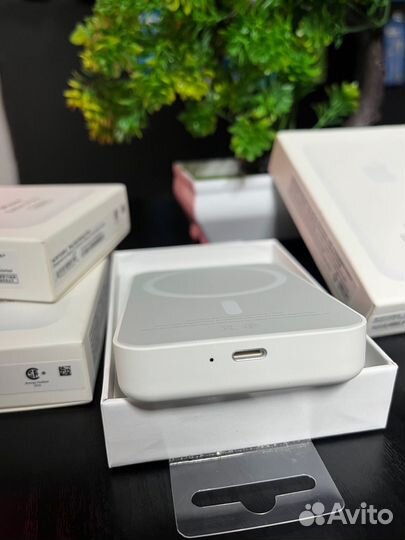 Magsafe battery pack