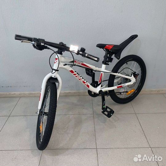 Детский велосипед Novatrack 20