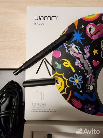 Графический планшет для рисования Wacom intuos s