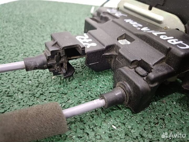 Замок двери задний правый Chevrolet Captiva C140