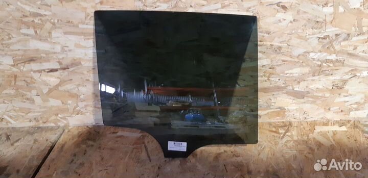 Стекло двери задней правой Mercedes-Benz GLC (X253