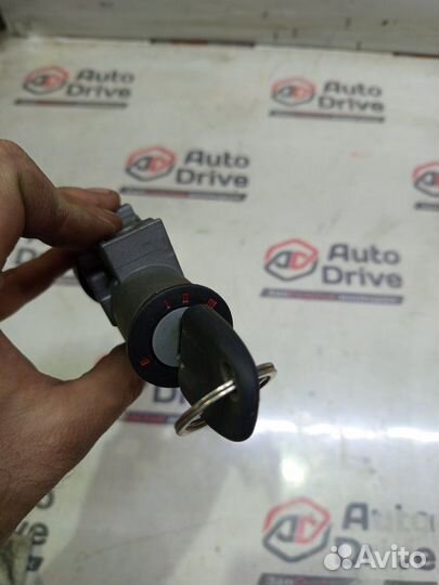 Замок зажигания Daewoo Nexia N150 F16D3 2011