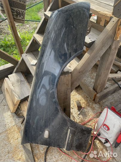 Крыло переднее правое mercedes w210