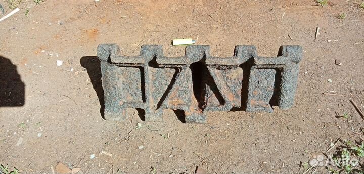 Трак от танка Т-34, антуражный