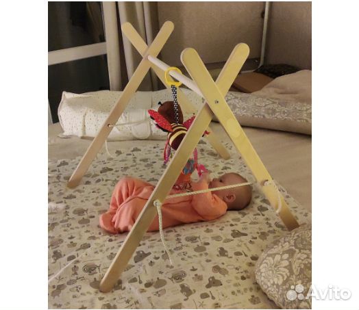 Стойка-тренажёр для младенцев