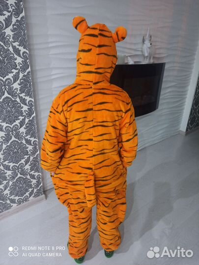 Новогодний костюм для мальчика на 9-10 лет