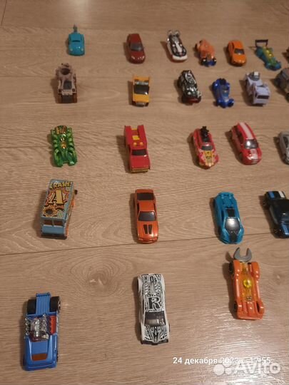 Коллекция машинок hot wheels 32 шт