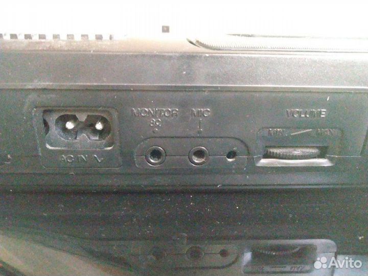 Кассетный магнитофон-диктофон Panasonic RQ-2102