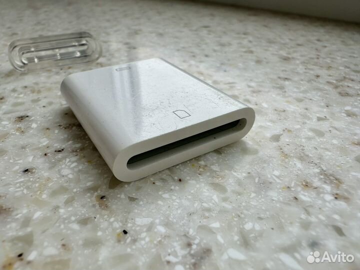 Переходник Apple 30-pin to SD adapter