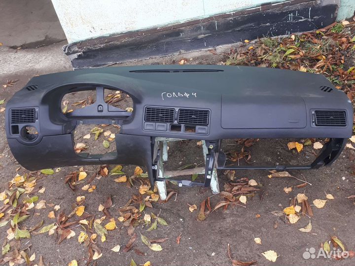 Торпедо фольксваген гольф 4