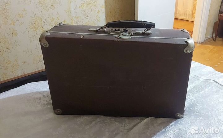 Чемоданы времен СССР