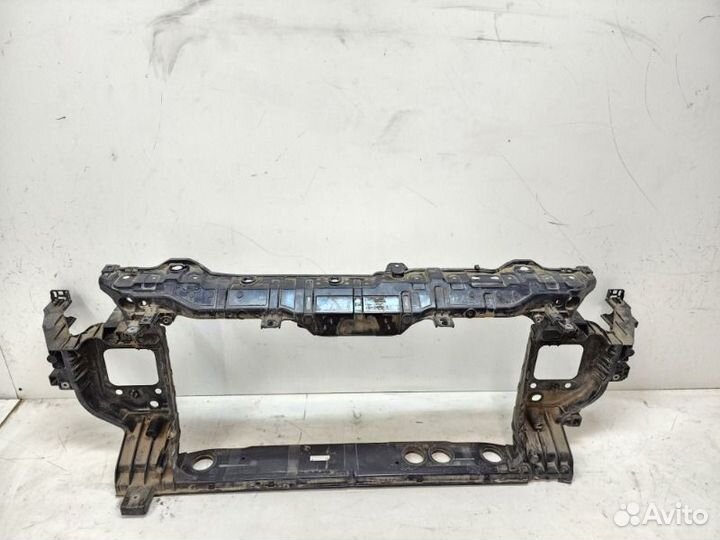 Панель передняя (телевизор) передний Kia K5 1