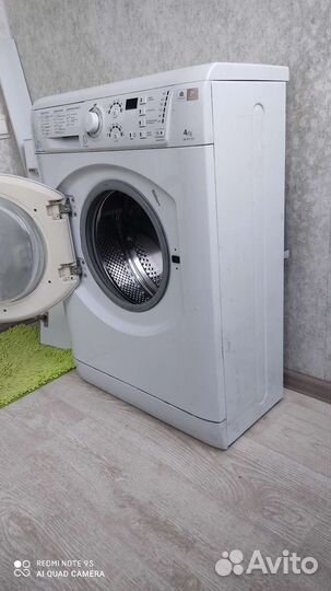 Стиральная машина Hotpoint Artiston на запчасти