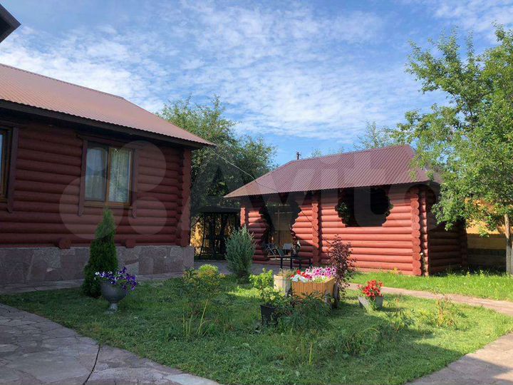 Дом 200 м² на участке 40 сот.