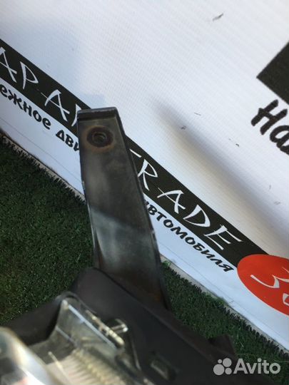 Фара передняя правая Honda Cr-V RE3 K24A