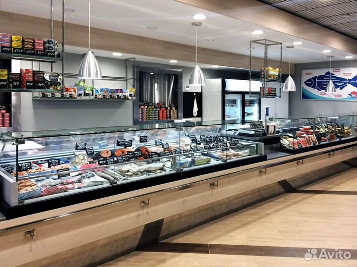 Рыбный магазин с постоянным потоком клиентов