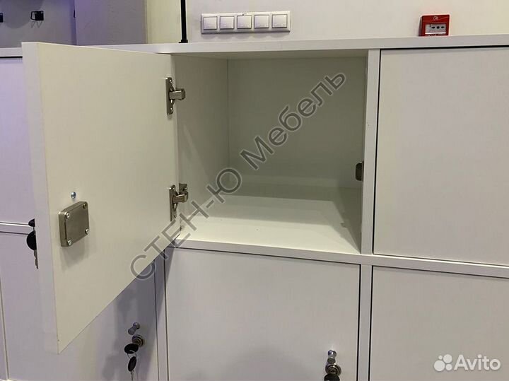 Дверца с замком в ячейку (для IKEA Каллакс)