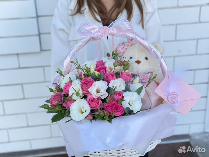 Подарочные корзины с цветами