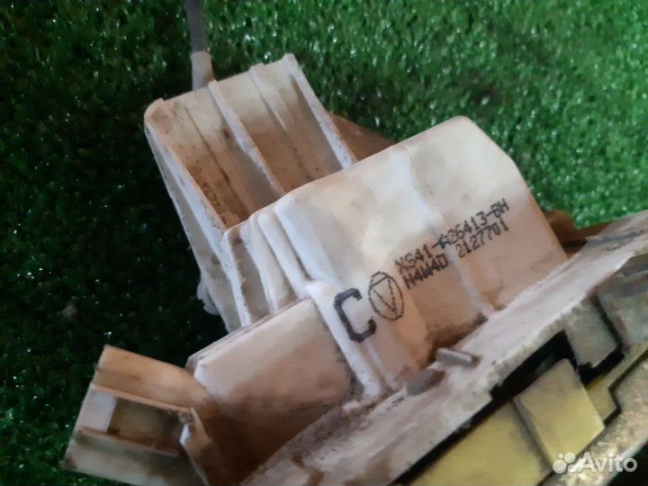 Замок боковой двери задний левый Ford Focus Se