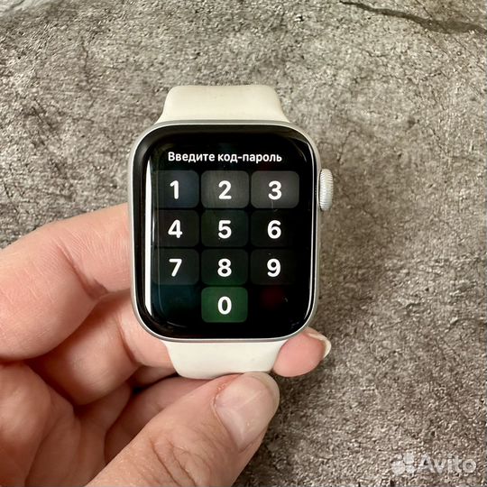 Часы apple watch series 4 silver aluminum 40 mm