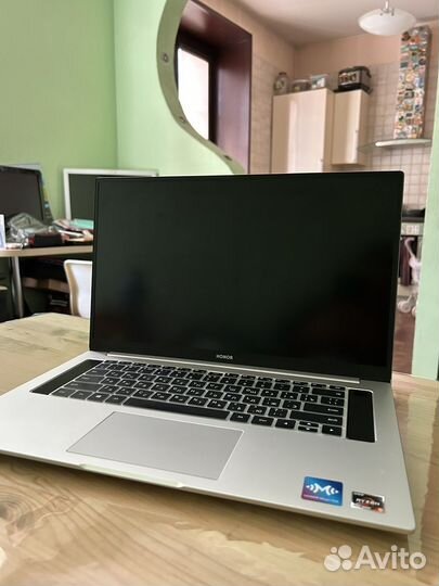 Honor magicbook x16 pro