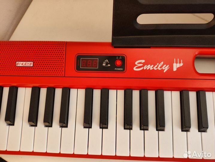 Синтезатор emily piano ek-7