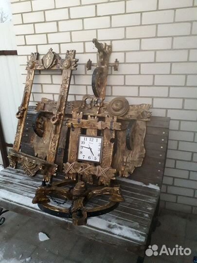 Зеркало в деревянной винтажной раме